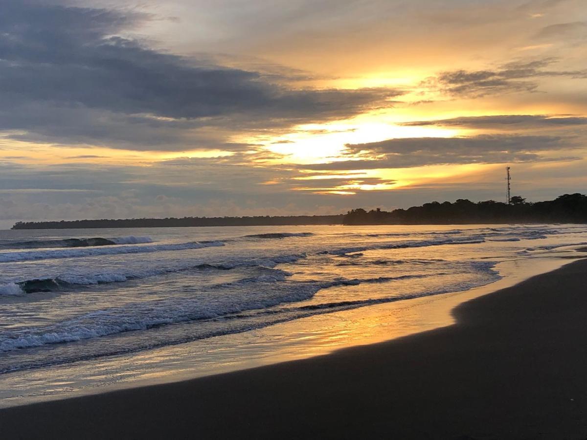 Coral Hill Bungalows Cahuita Kültér fotó