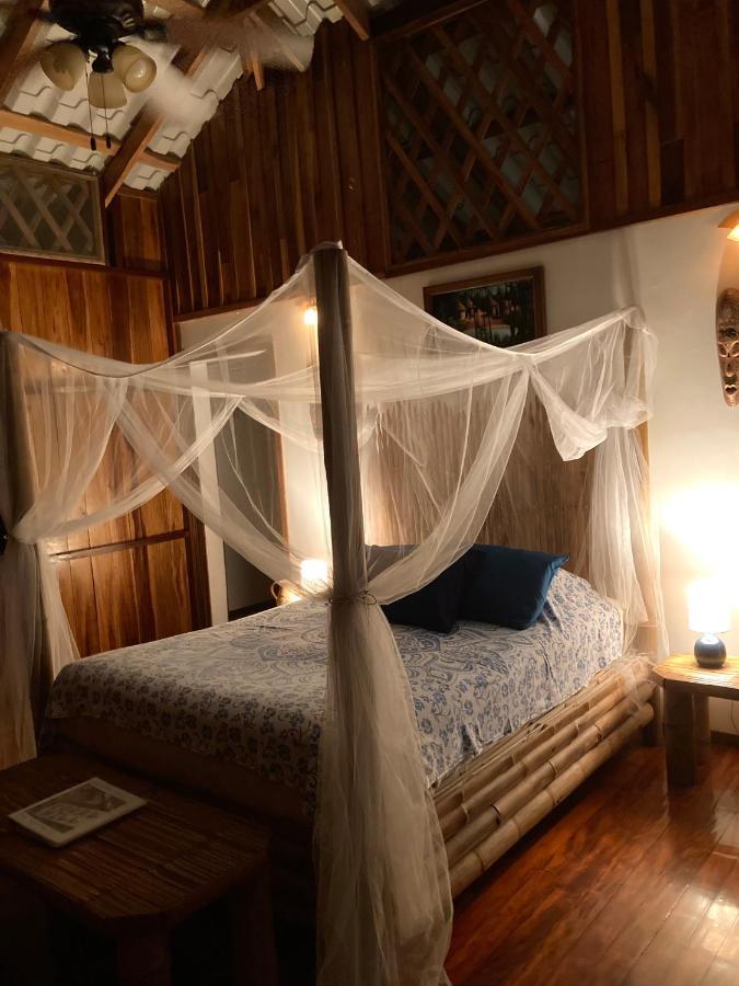 Coral Hill Bungalows Cahuita Kültér fotó