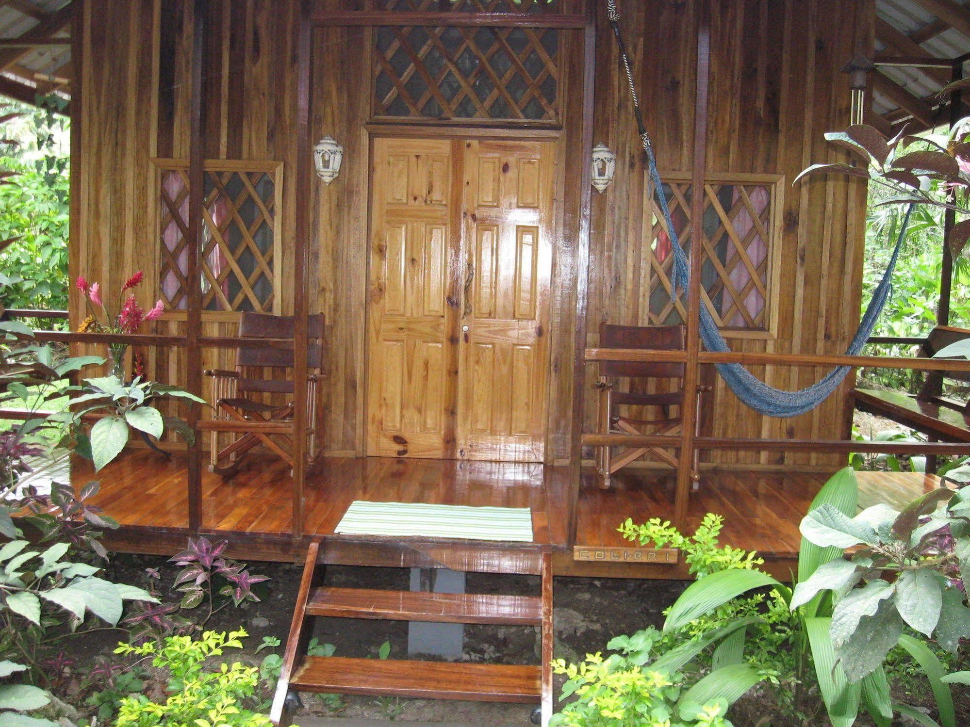 Coral Hill Bungalows Cahuita Kültér fotó