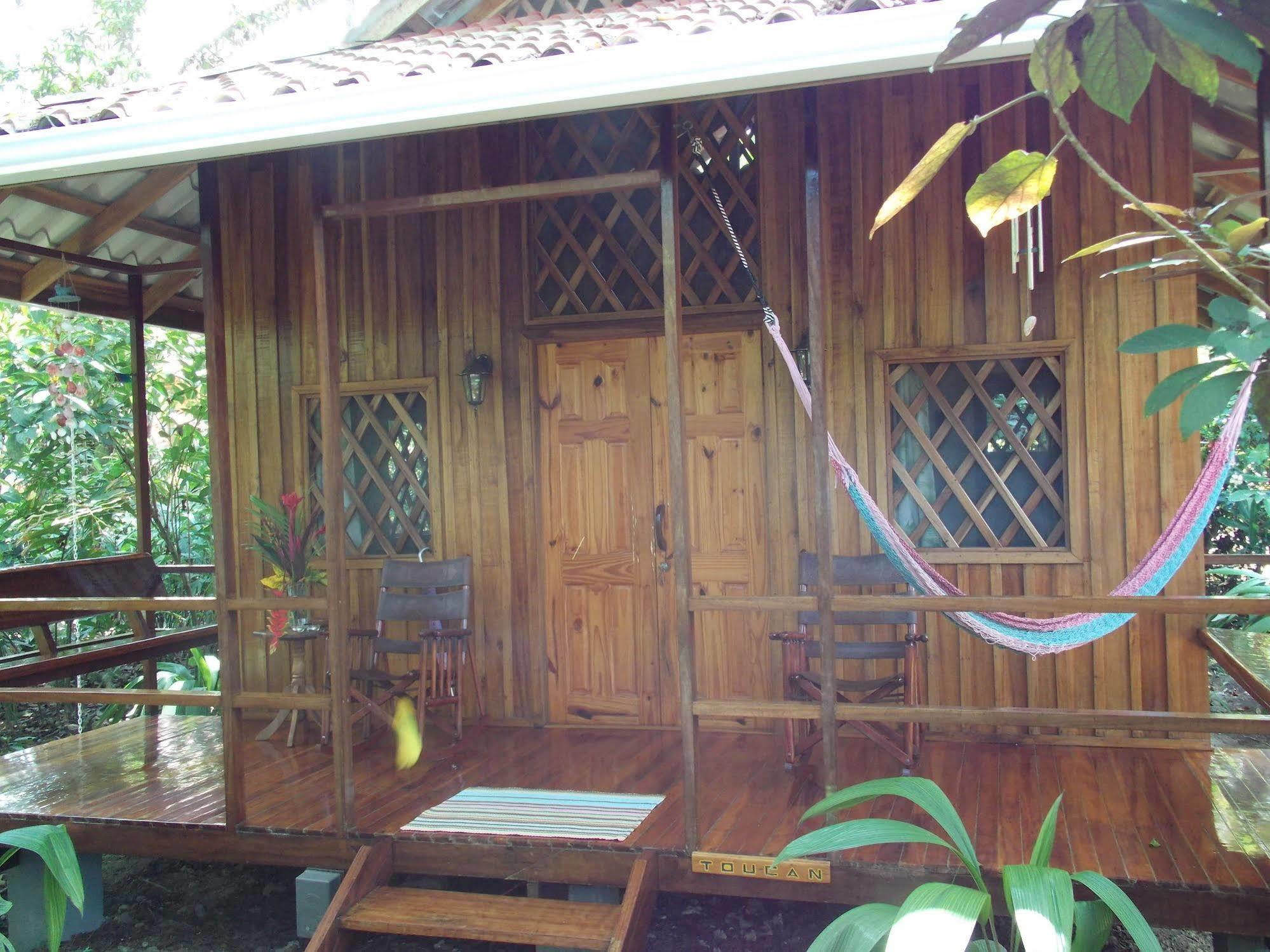 Coral Hill Bungalows Cahuita Kültér fotó