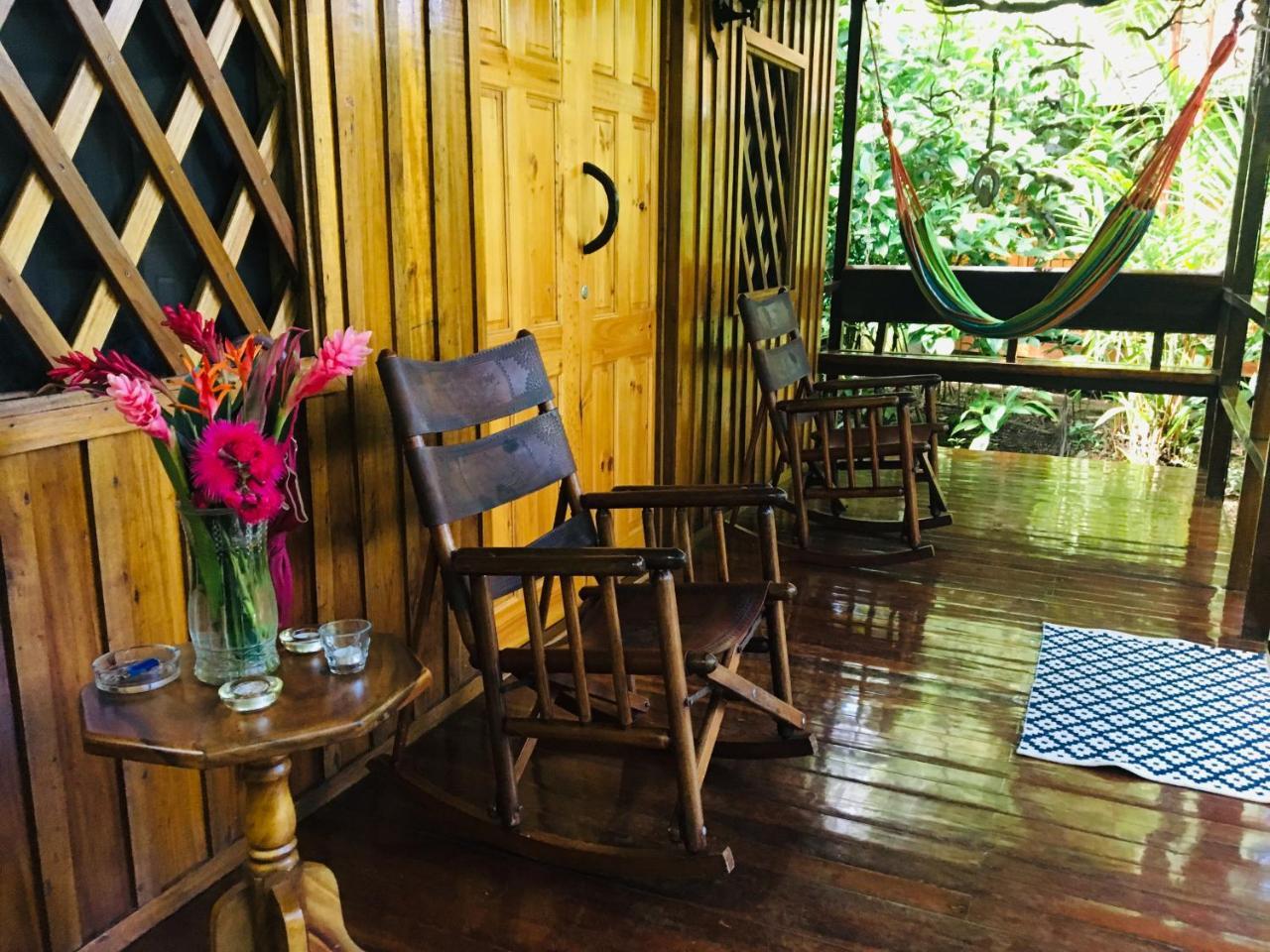 Coral Hill Bungalows Cahuita Kültér fotó
