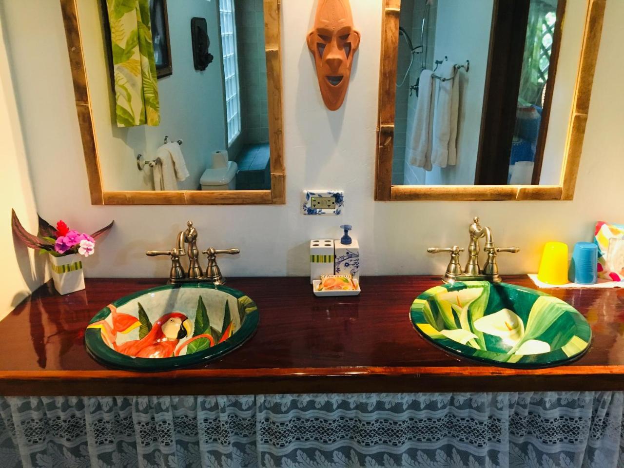 Coral Hill Bungalows Cahuita Kültér fotó