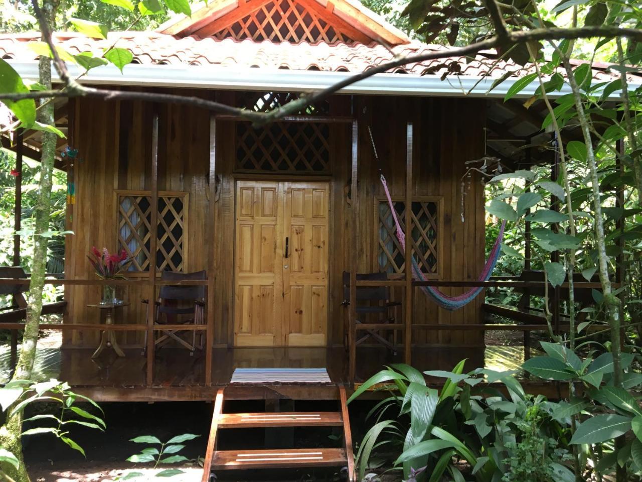 Coral Hill Bungalows Cahuita Kültér fotó