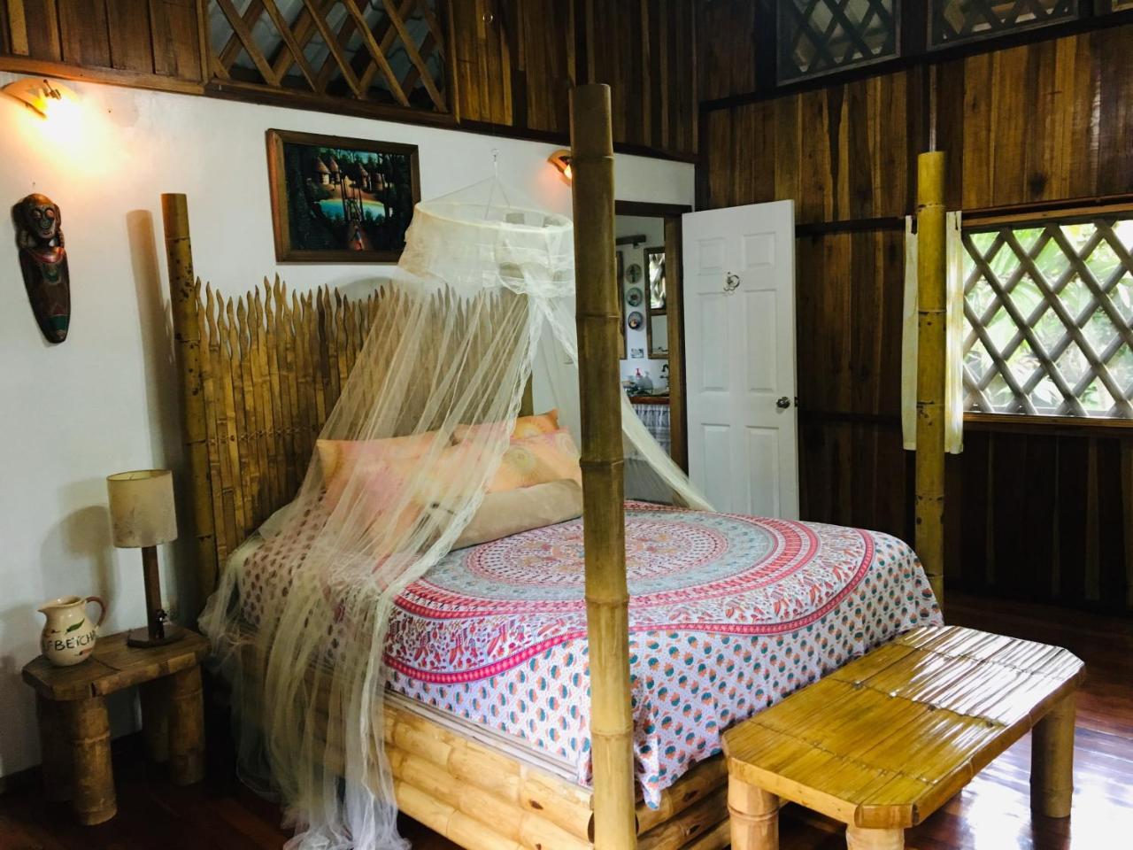 Coral Hill Bungalows Cahuita Kültér fotó