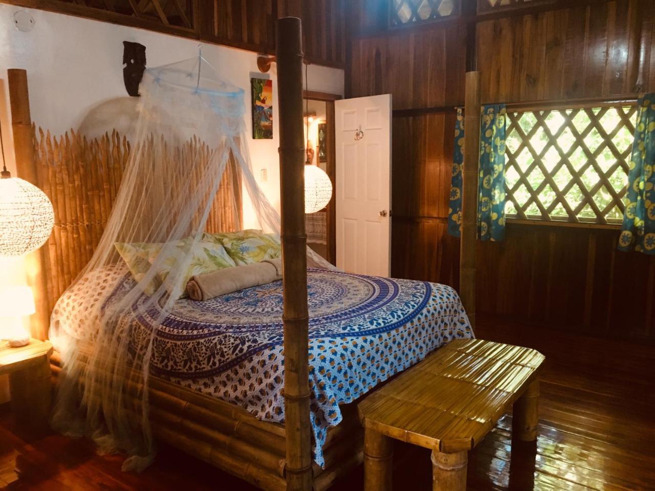 Coral Hill Bungalows Cahuita Kültér fotó