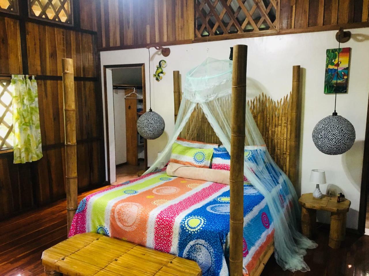 Coral Hill Bungalows Cahuita Kültér fotó